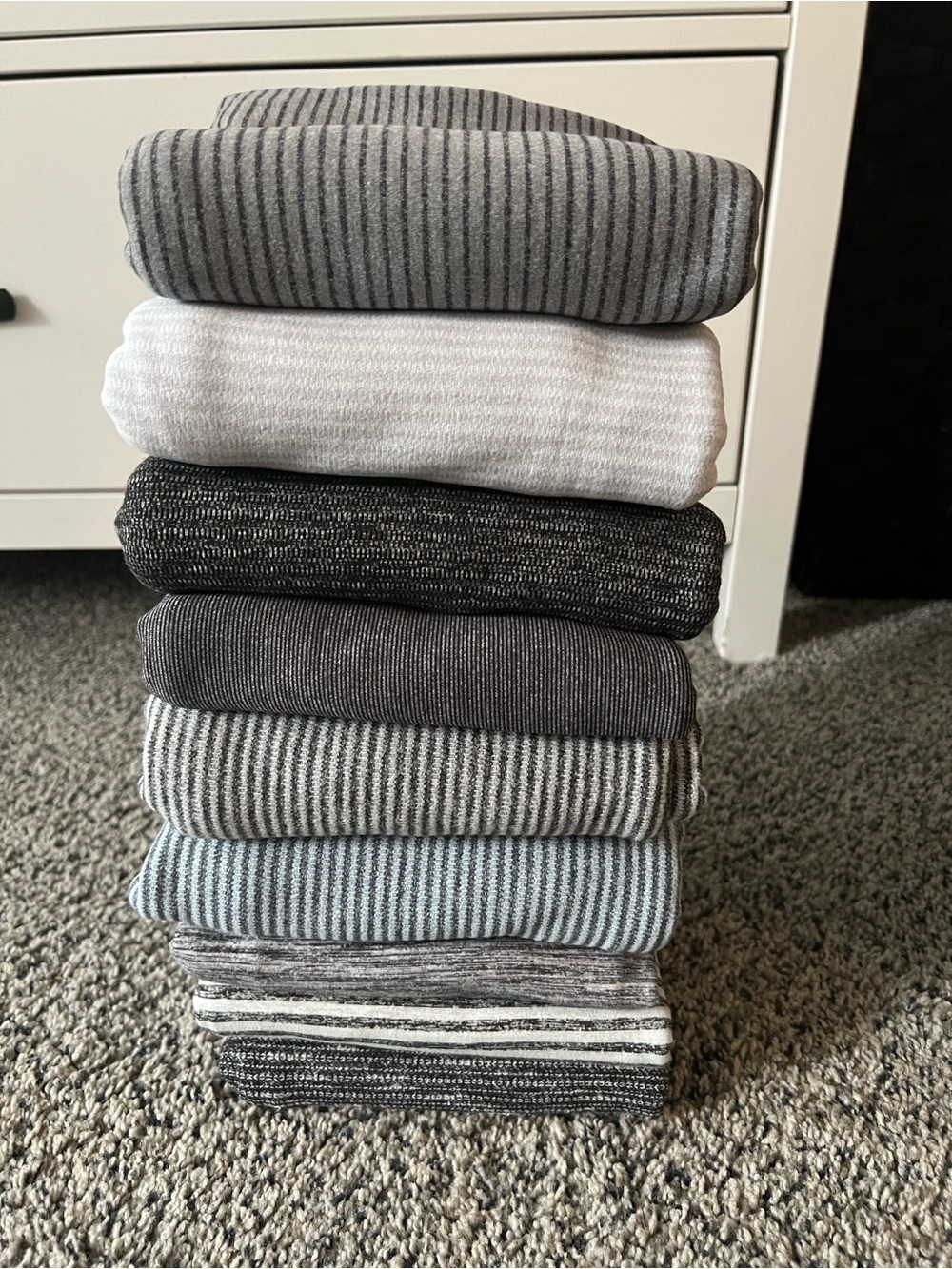 lululemon athletica vinyasa scarf.          infinityWraps